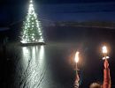 schwimmenderweihnachtsbaum1